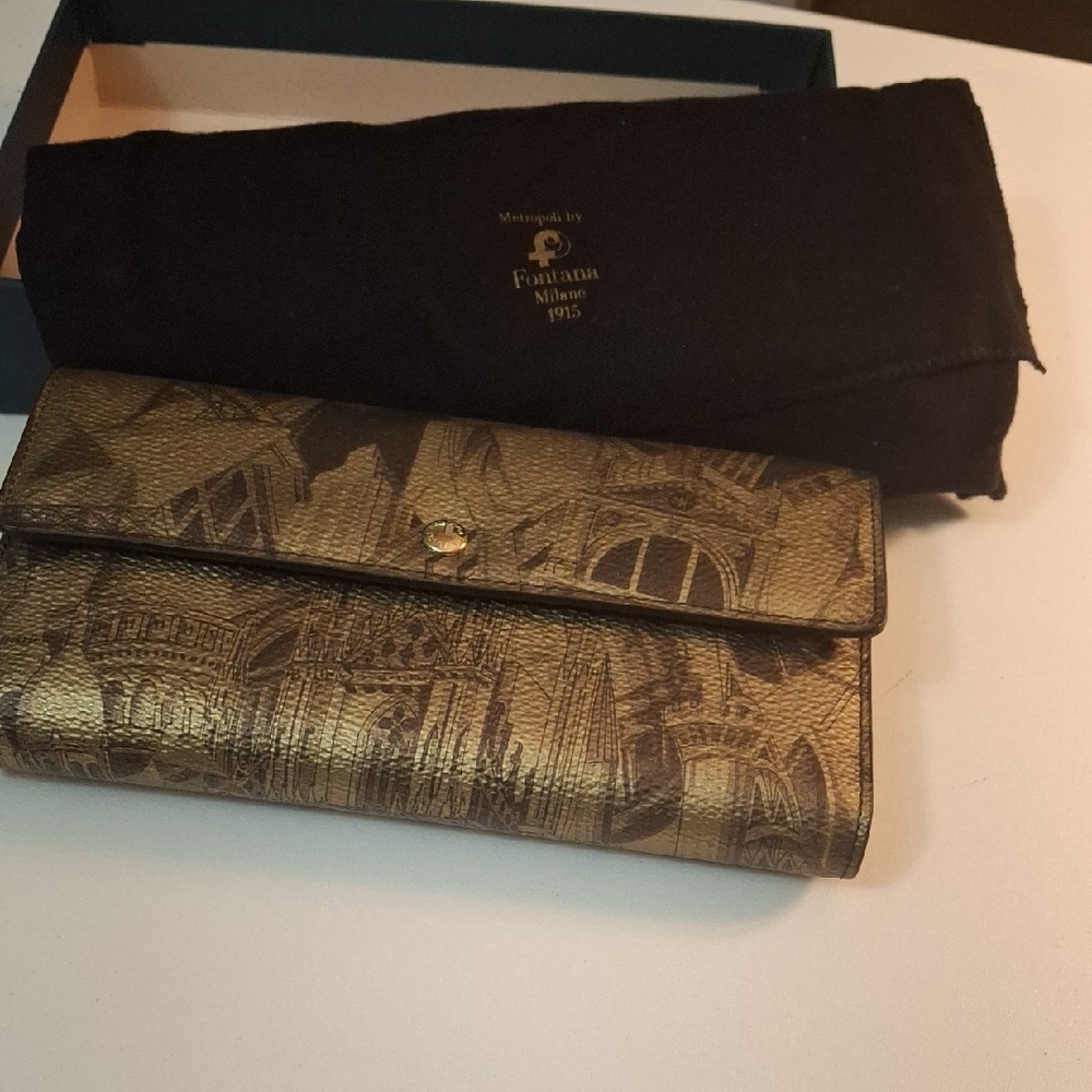 Leather Gorgeous Gold Women's Wallet